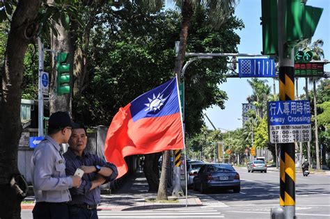 旗桿高度|中華民國國徽國旗法